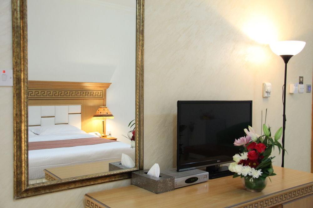 Flamingo Hotel Apartments Абу-Даби Экстерьер фото